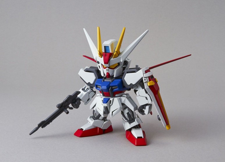 SD EX Standard Aile Strike Gundam #002