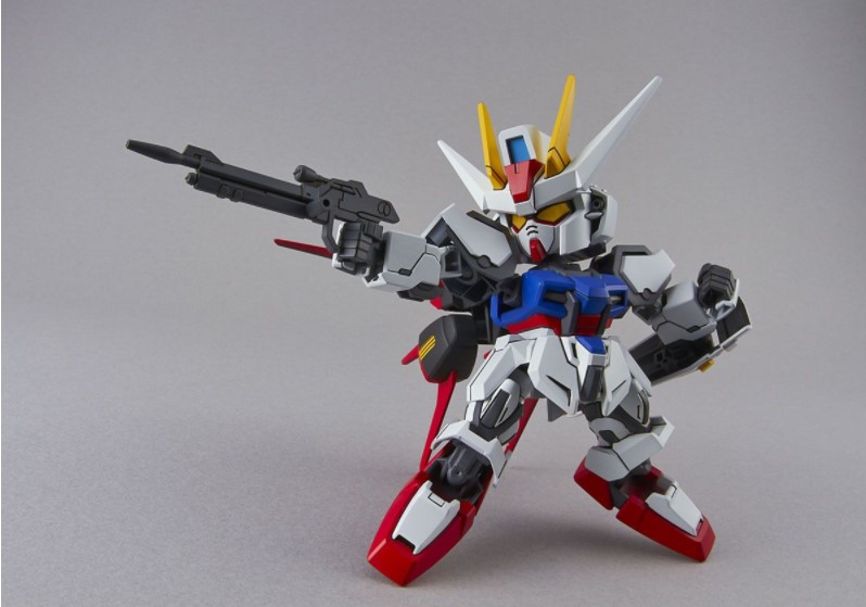 SD EX Standard Aile Strike Gundam #002